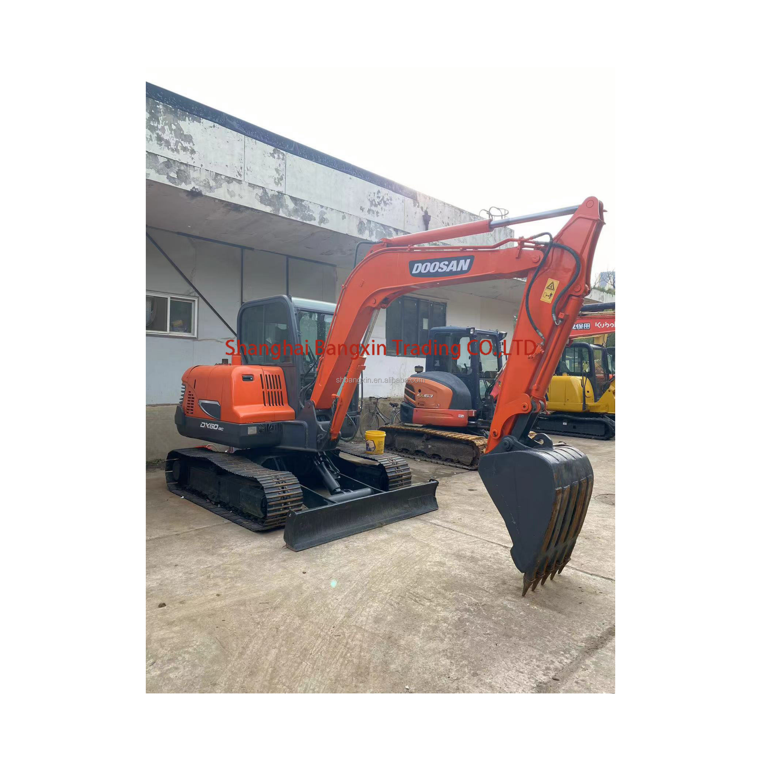 global hot-selling used excavator Korea second hand Doosan DX60 excavator mini excavator