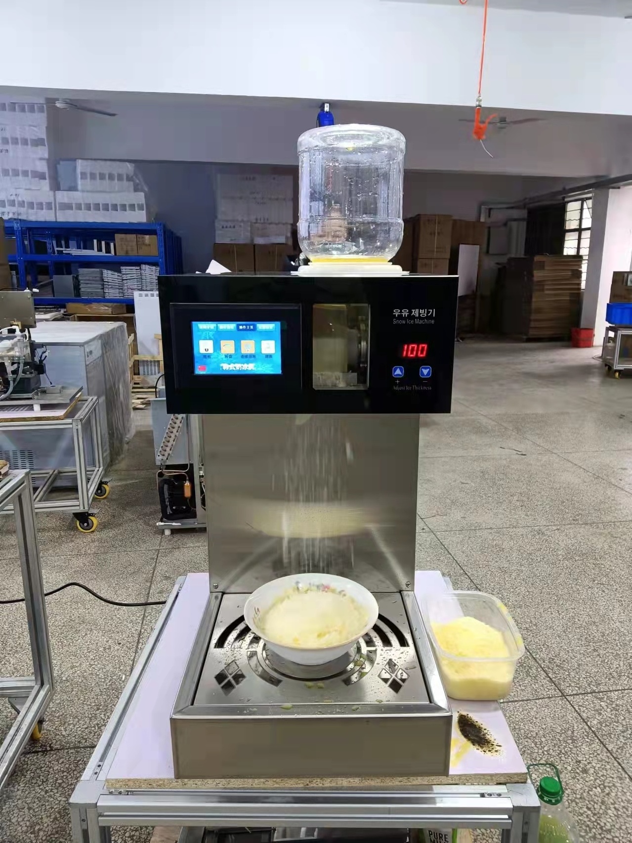 Korean Milk Ice Machine Made In China/Snowflake Ice Machine Bingsu Machine Snow ice-cream for Coffee/Milk-tea/Restaurant