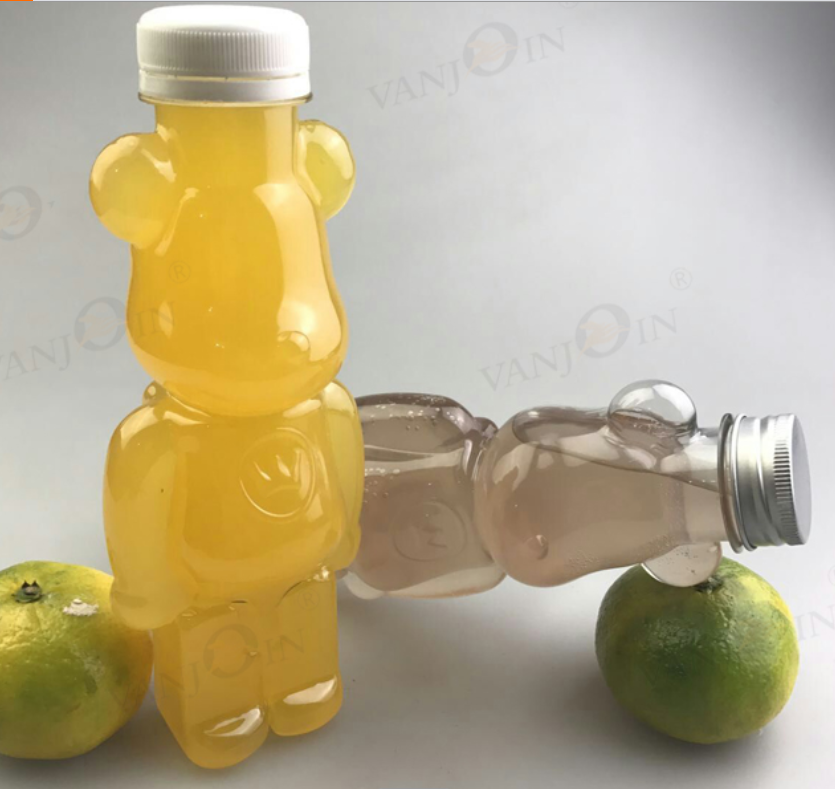 Free Sample 500ml cute bear animal transparent shape summer milk tea juice plastic bottles from Vanjoin