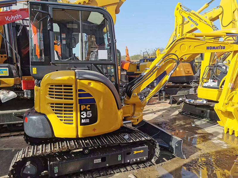 Used komatsu PC35 crawler excavator 3.5 ton price second hand pc 35 mini excavadora pc35mr-2 PC55 55 model for sale