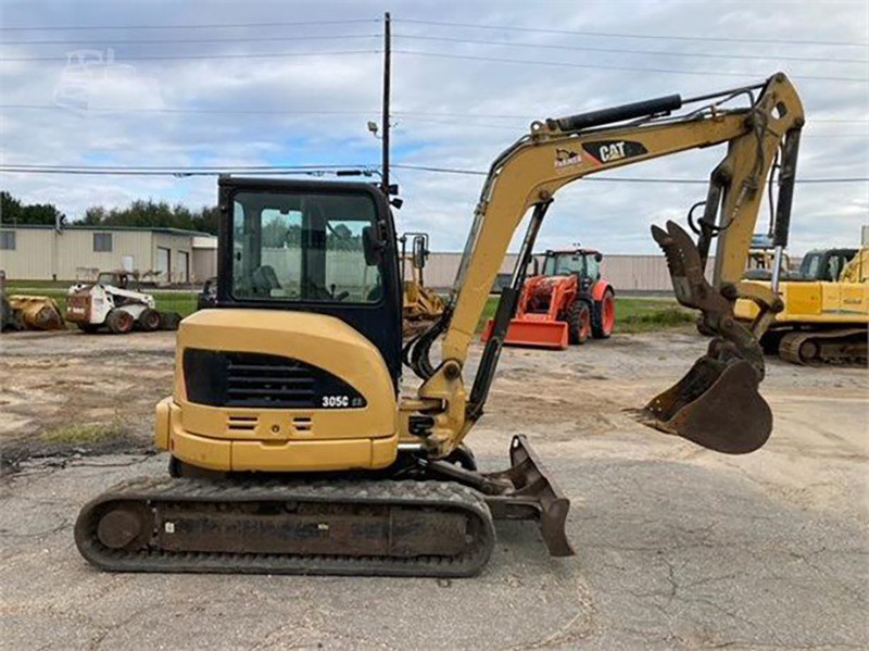 Used excavator CAT 305SR  305 305CR 5 TON caterpillar MINI EXCAVATORS for sale