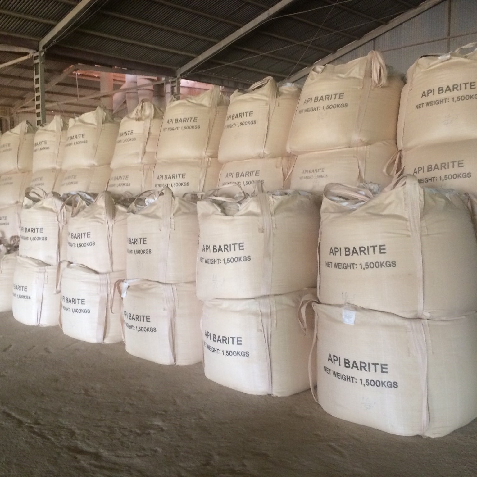 Vietnam Top Quality High Purity Barite Standard Drilling Barite Powder 4.2 S.G BaSO4 > 90%