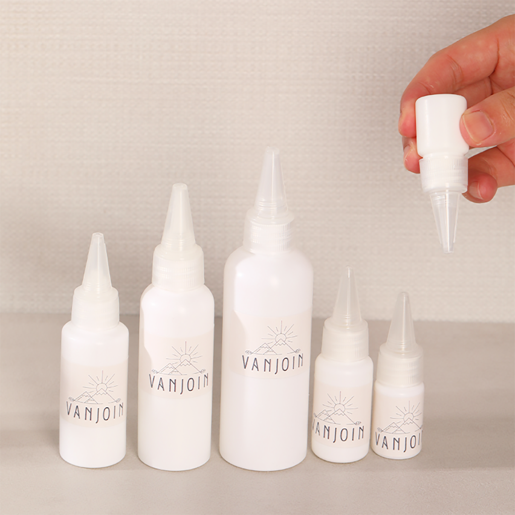 Empty 0.5oz 1oz 1.5oz 2oz Mini PE Soft Squeeze Lace Glue Spout Lids  Plastic Liquid Dropper Bottles for DIY Quilling Craft