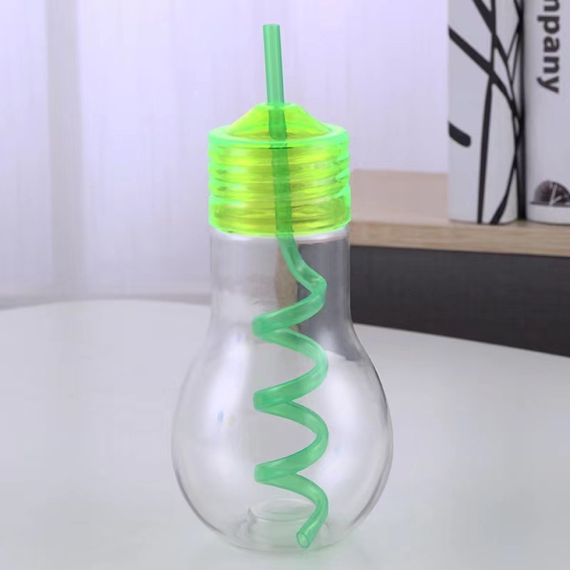 600ML Glowing Plastic Bulb Drinks Cup Cute Fashion Bulb Shape Milk Juice Light Water Bottle with Crystal Straw and LED light