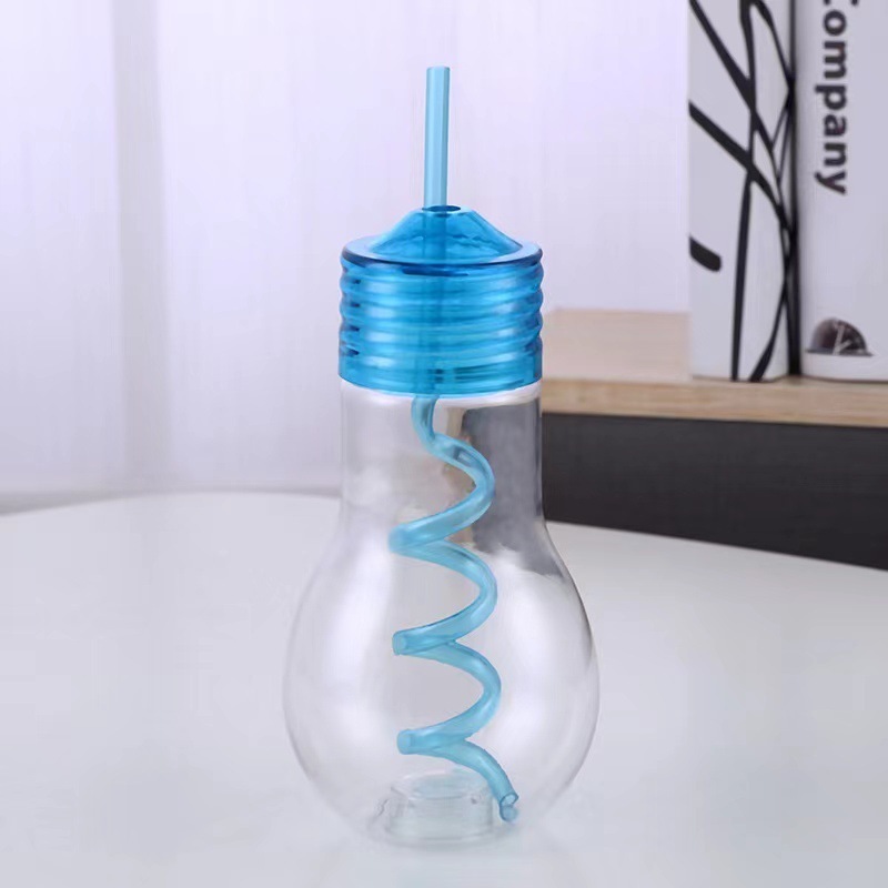 600ML Glowing Plastic Bulb Drinks Cup Cute Fashion Bulb Shape Milk Juice Light Water Bottle with Crystal Straw and LED light