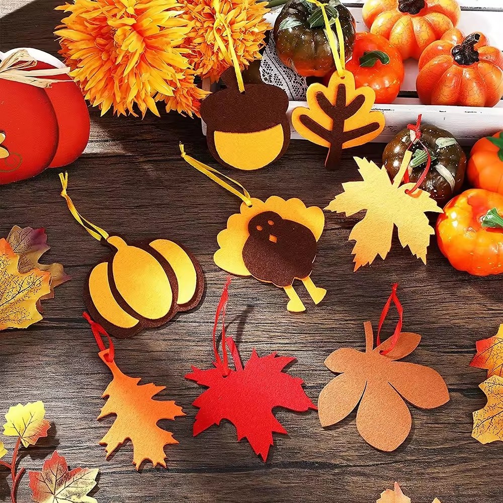 Thanksgiving Autumn Felt Mini Hanging Maple Leaf Pumpkin Felt Turkey Hanging Ornaments Party Decoration Felt Ornaments