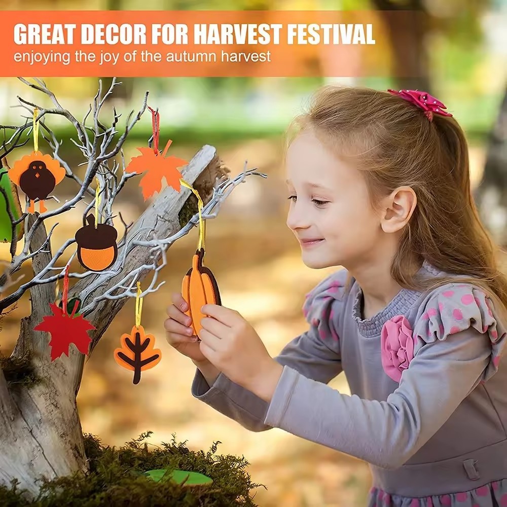 Thanksgiving Autumn Felt Mini Hanging Maple Leaf Pumpkin Felt Turkey Hanging Ornaments Party Decoration Felt Ornaments