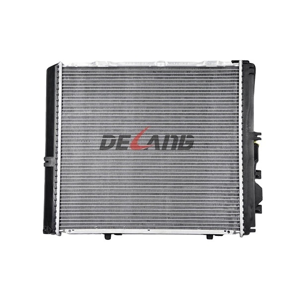 Car radiator for Mercedes W124 With OE 1245002703/1245002803 (DL-B096A)