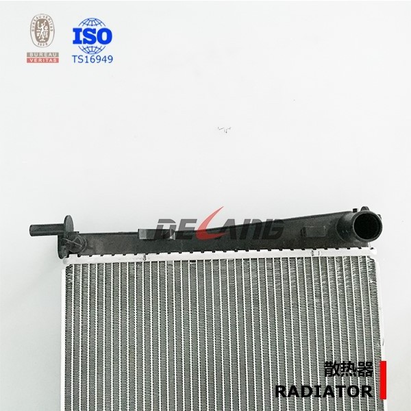 Auto radiator pa66-gf30 for MAZDA 2 wih OE 4S6H8005 DA (DL-B121)