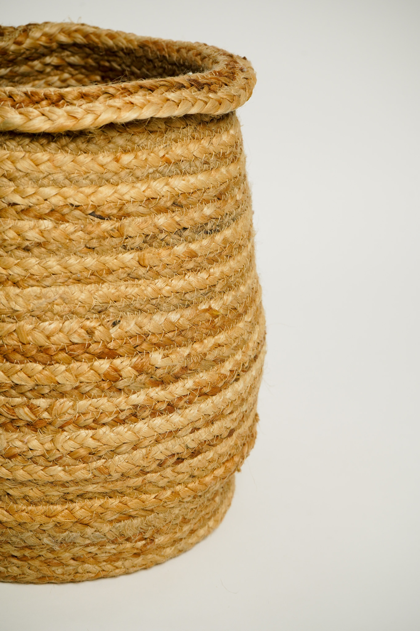 Manufacturer of Jute Baskets Wholesale Supply for Global Markets Boho Chic Jute Basket Stylish Storage with a Sustainable Twist