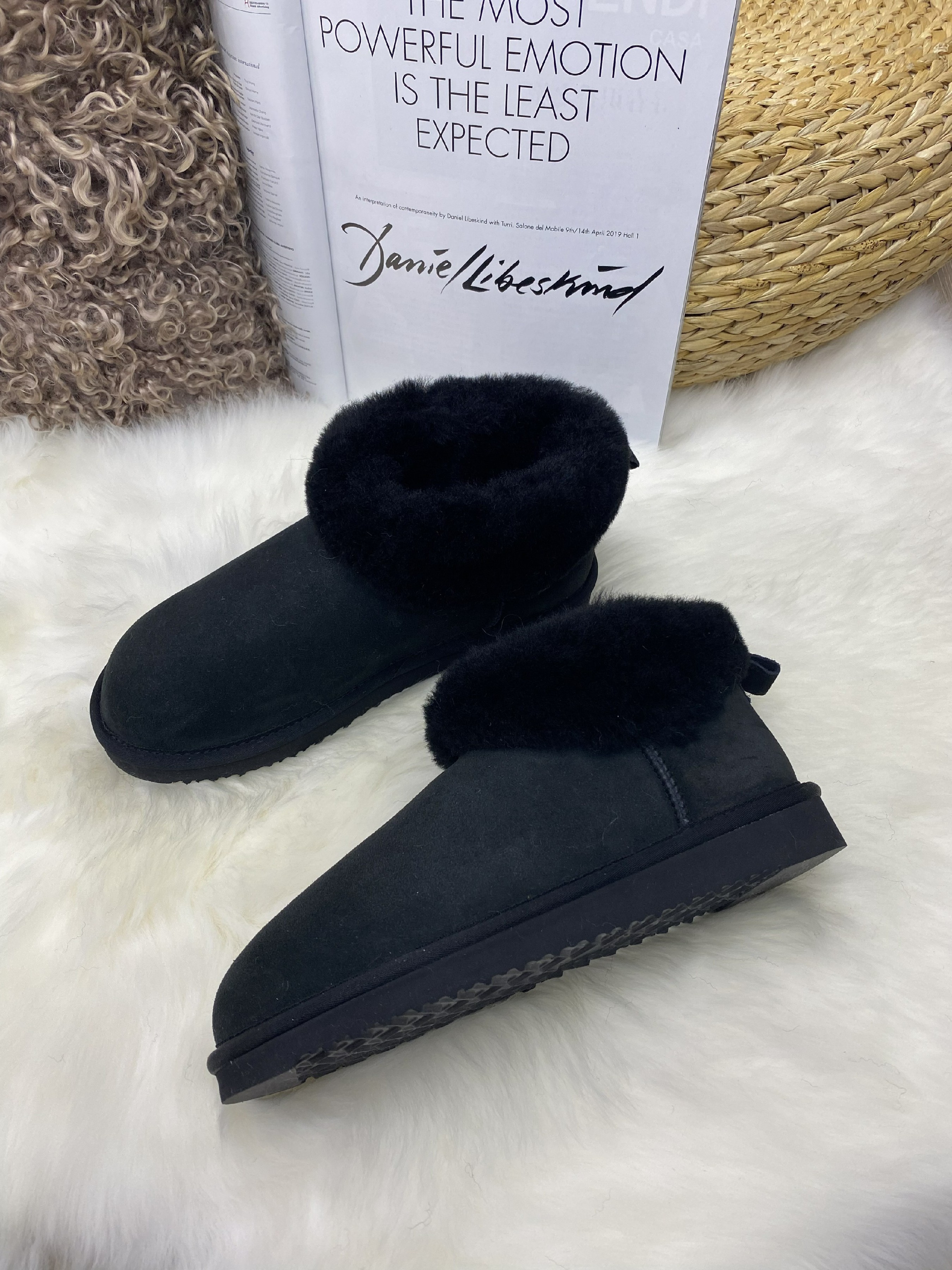 Wholesale Winter Women's Snow Boots Ankle Women Shoes Bow Girls Lady Designer Luxury Short Fluff Bows For ug snow boots