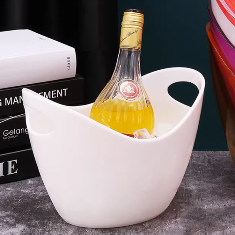 8L 8LNew design inflatable beer Oval Plastic Shoe-shaped gold ingot ice bucket