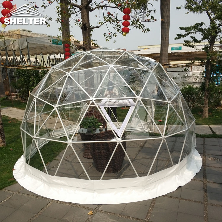 Clear Outdoor Igloo Dome Dining Tent for Restaurant Social Distancing