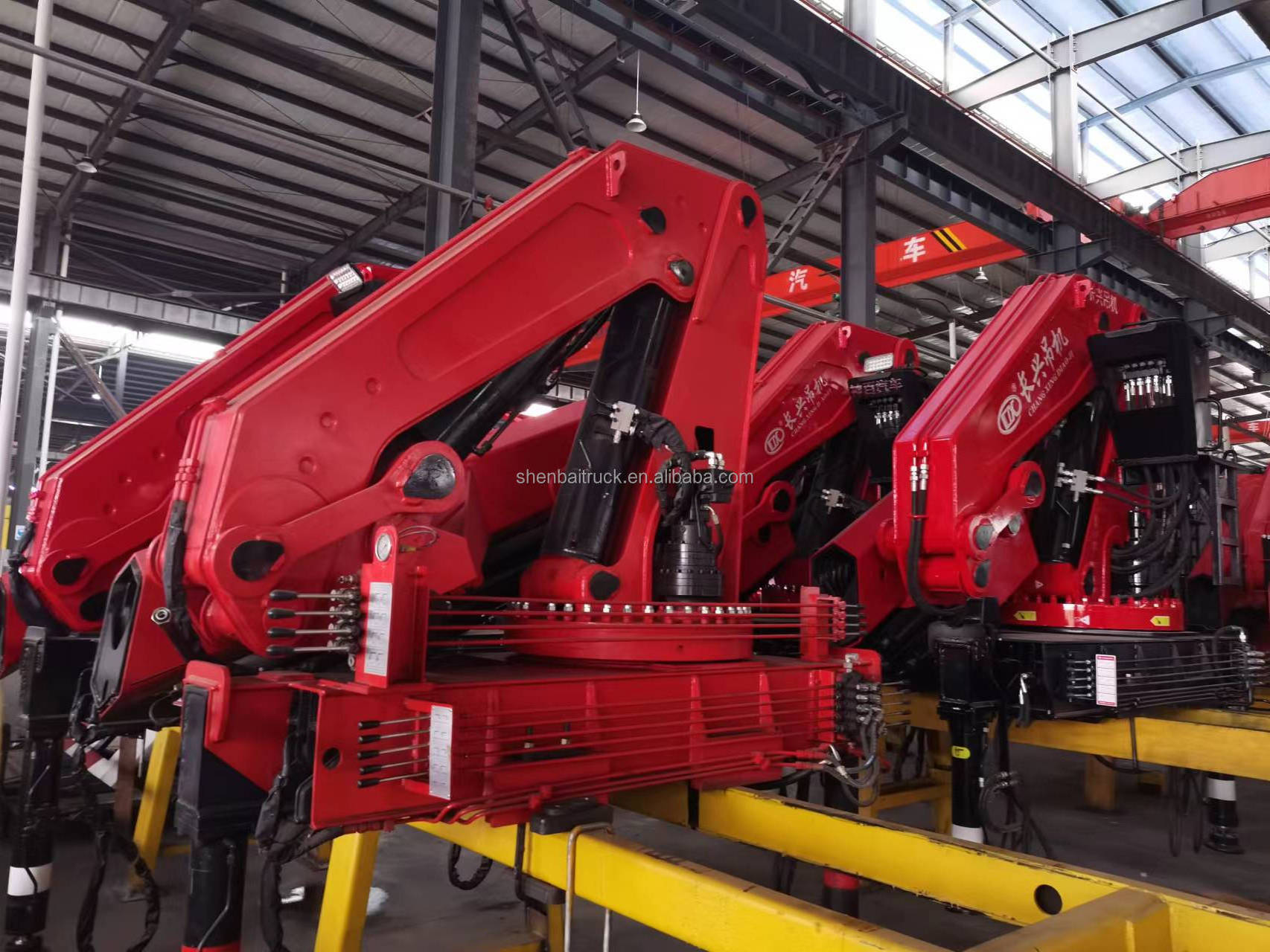 Manufacturer of Crane Knuckle Boom Crane 5 Ton 8 Ton 10 Ton 12 Ton Mobile Crane For Sale In Philippines