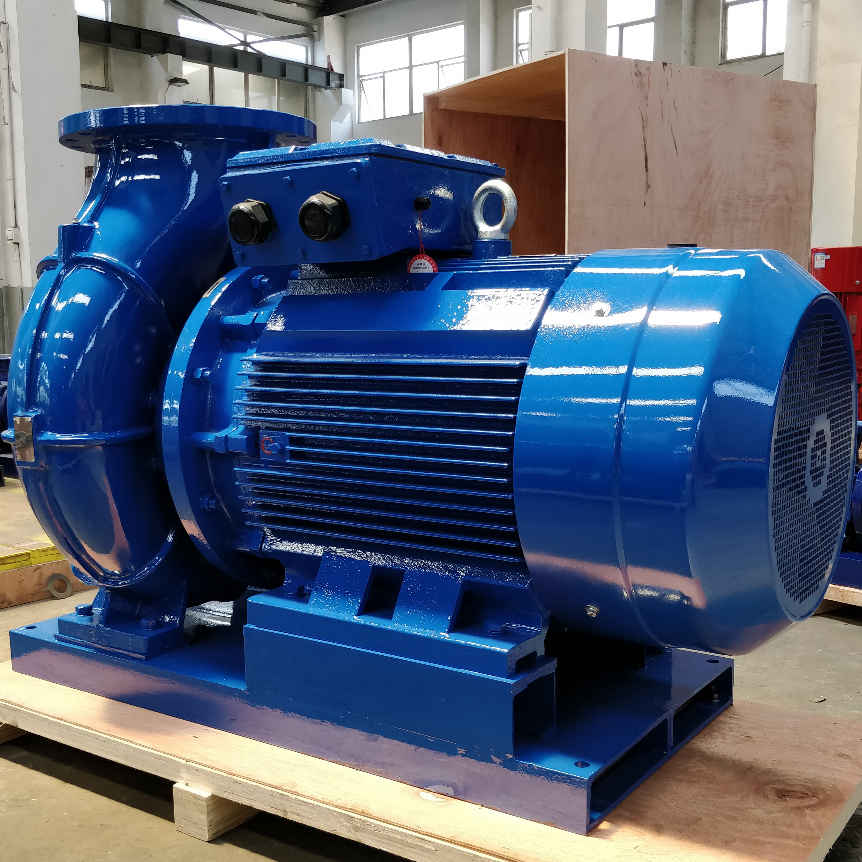 Electric motor driven monoblock centrifugal water pumps