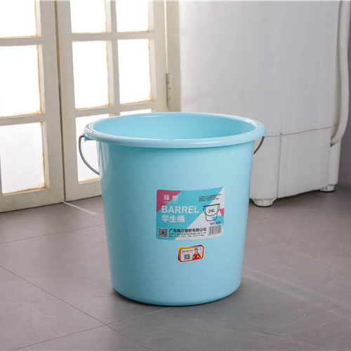 Custom PP Plastic Wash Water Bucket Stainless Steel Handle Water Pail for camping hiking home and kitchen