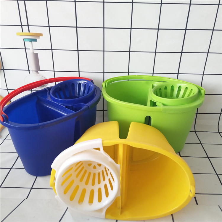 Plastic supplies manufacturer Cleaning tool Wholesale lovely plastic PP handle 16L mop bucket for home