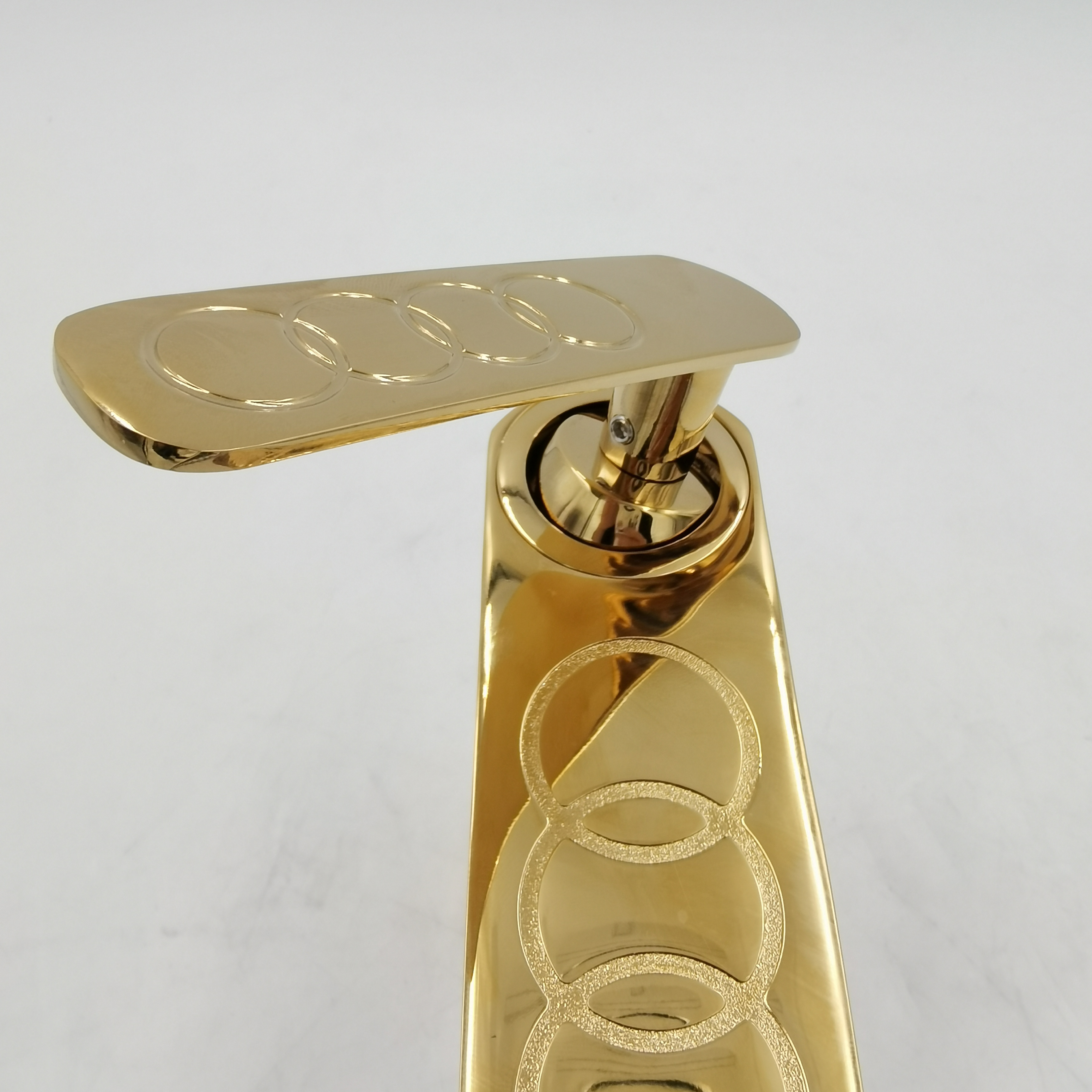 Luxury gold basin faucet zinc alloy bathroom sink mixed faucet