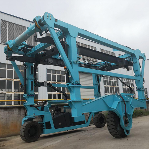 60 Ton 70 Ton 80 Ton Mobile Rubber Tyre Container Straddle Carrier Gantry Crane 40T for Sale