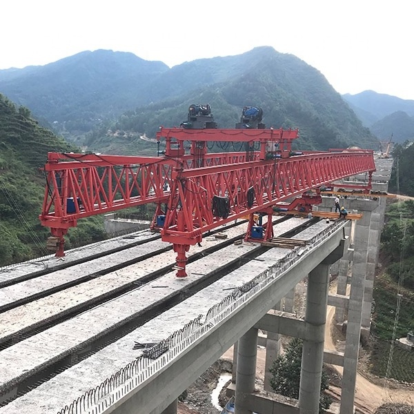 250 Ton LRT Bridge Girder Launcher Precast Segment Concrete Beam Launcher