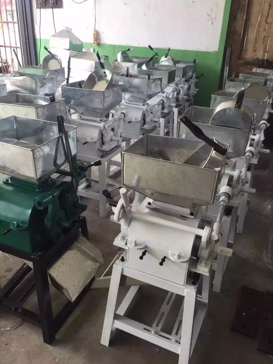 Grain Flattening Flaking Machine Corn Roller Mill Grain crusher machine Corn roll crusher