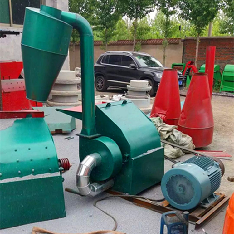 Sawdust Charcoal Pulverizer mill hammer crusher machine for grinding animal feed