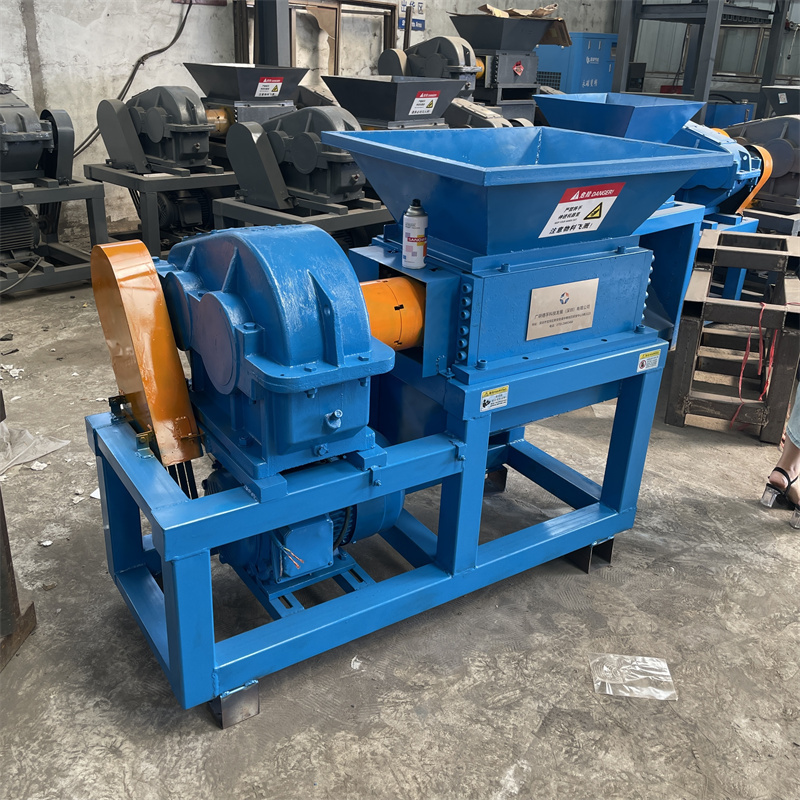 Multi Purpose Aluminium Radiator Pet Bottle Crusher Metal Shredder/Plastic Scrap Shredder Machine for Recycling