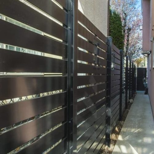 New Design Aluminum Fence Villa Courtyard Electric Retractable Gate Advanced Garden Fencing Electric Sliding Gate