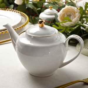 China Suppliers Wholesale Teaware Ceramic White Gold Tea Pot