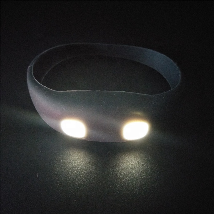 no minimum free shipping custom silicone wristband glow in the dark silicone wristbands