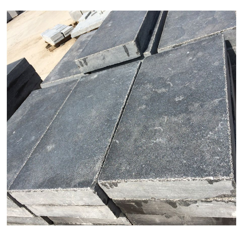 Factory Price China Natural Black Limestone Honed Tile Slab Wall Brick Size Tumbled Antiqued Finish