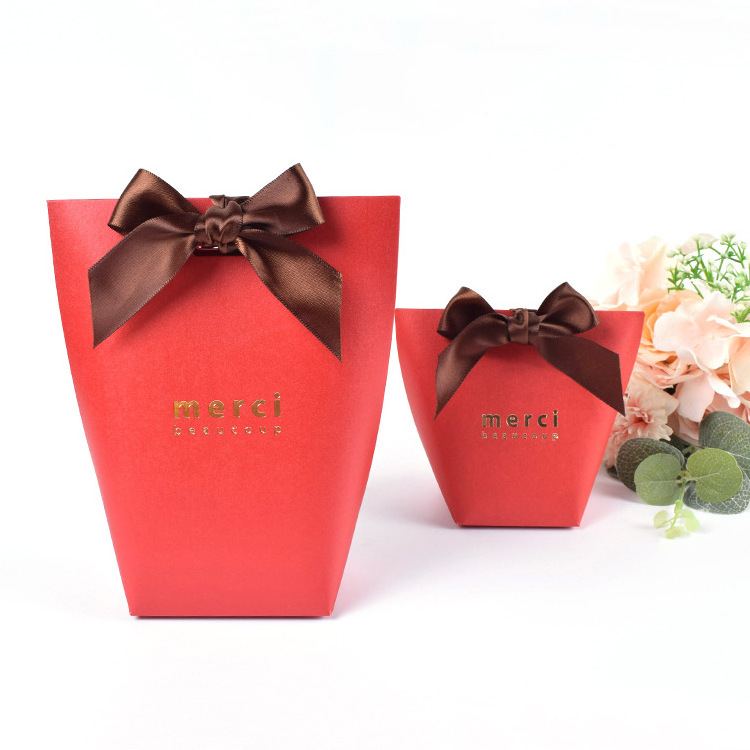 Luxury custom logo black kraft paper mini wedding party decoration box small gifts candy packaging bag with ribbon wholesale