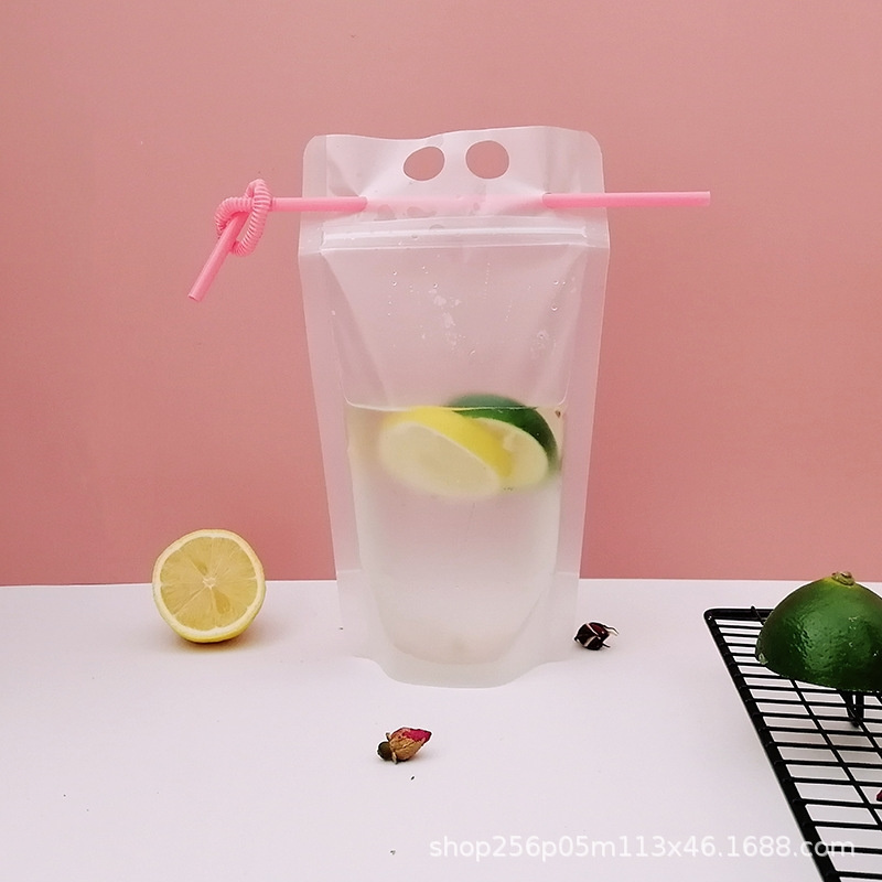 Transparent reusable zipper liquid packaging bags plastic fruits juice pouch bag drinking pouch with straw hole