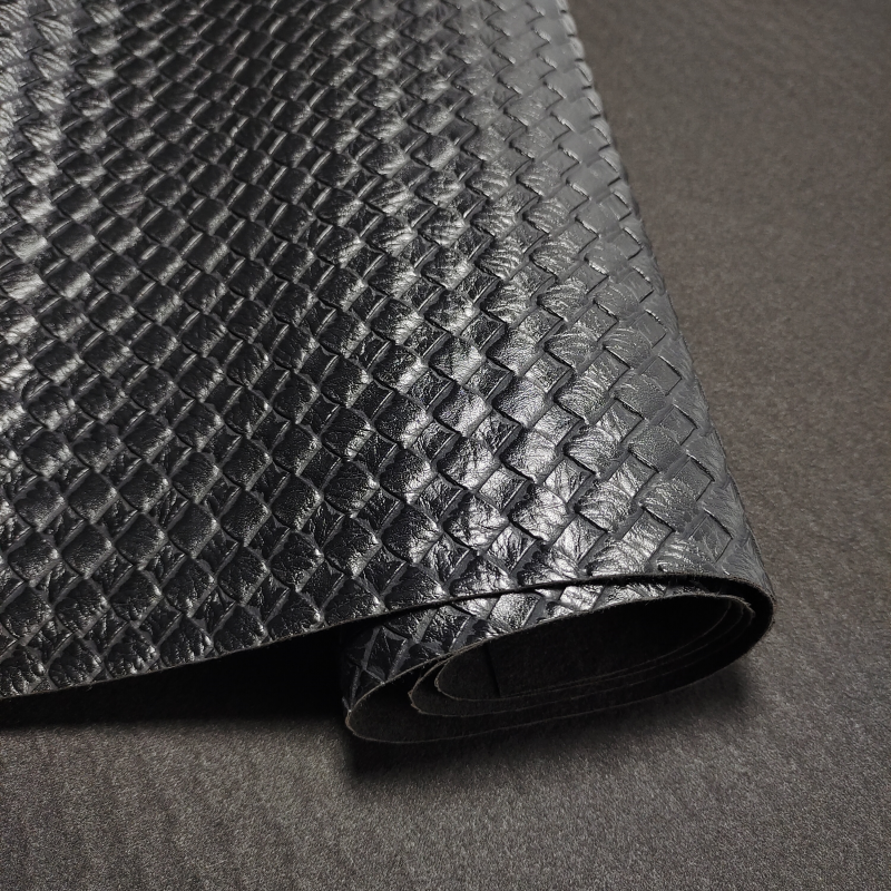 Factory wholesale of 1.0mm printed woven PVC artificial leather boxes, furniture, sofas, leather fabrics