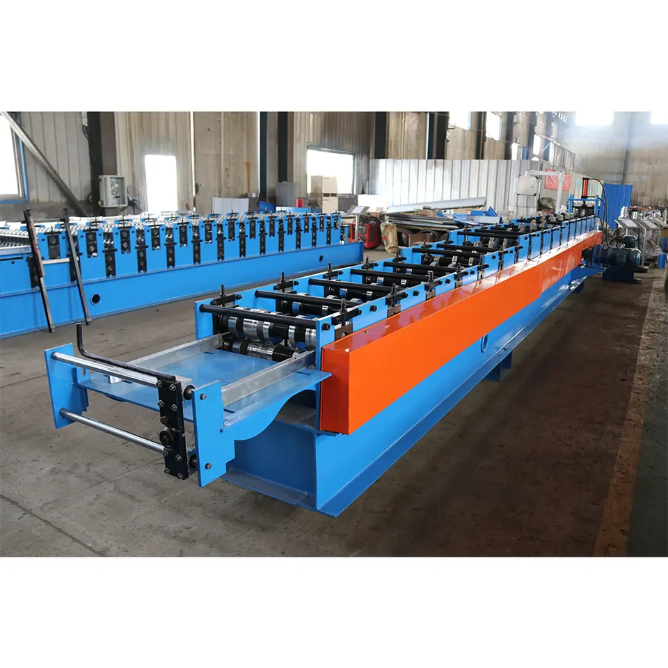 2023 Hot Sale Rain Collecting Seamless Gutter Roll Forming Machine 5 and 6 Inches Half Round Gutter Making Machine