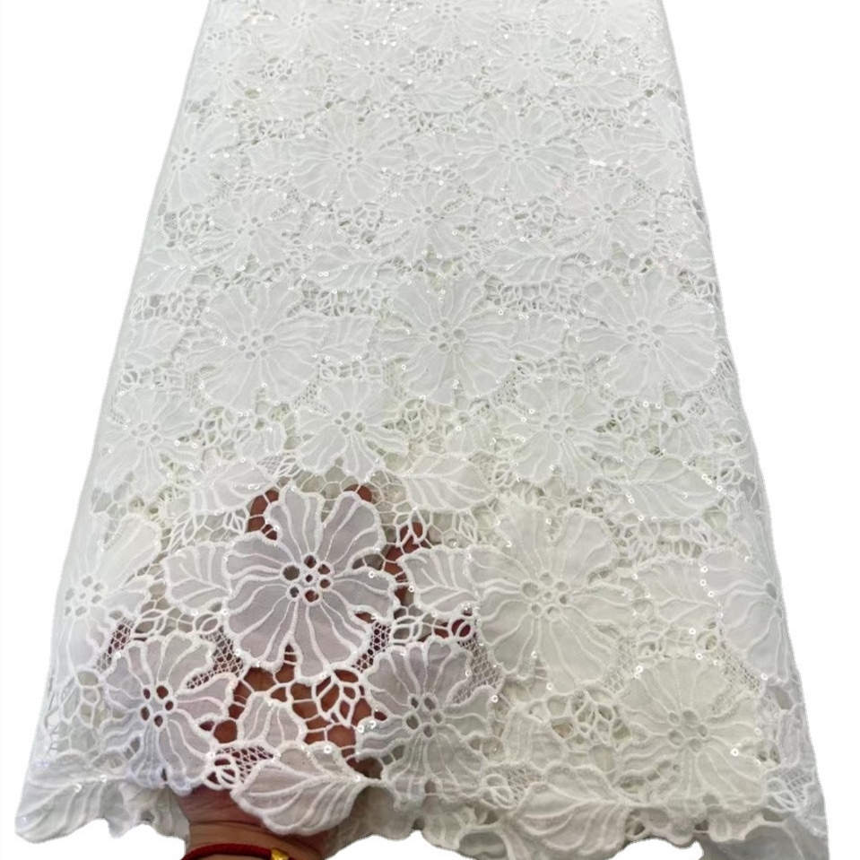 luxury white embroidered cute flower apparel lace fabric bridal eyelet cotton lace fabric For Lady Casual Dress