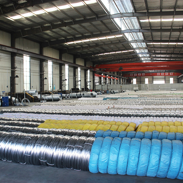 Low Carbon Steel Galvanized Steel Iron Wire 2.2mm Hot Dipped Galvanized Wire Price for Construction