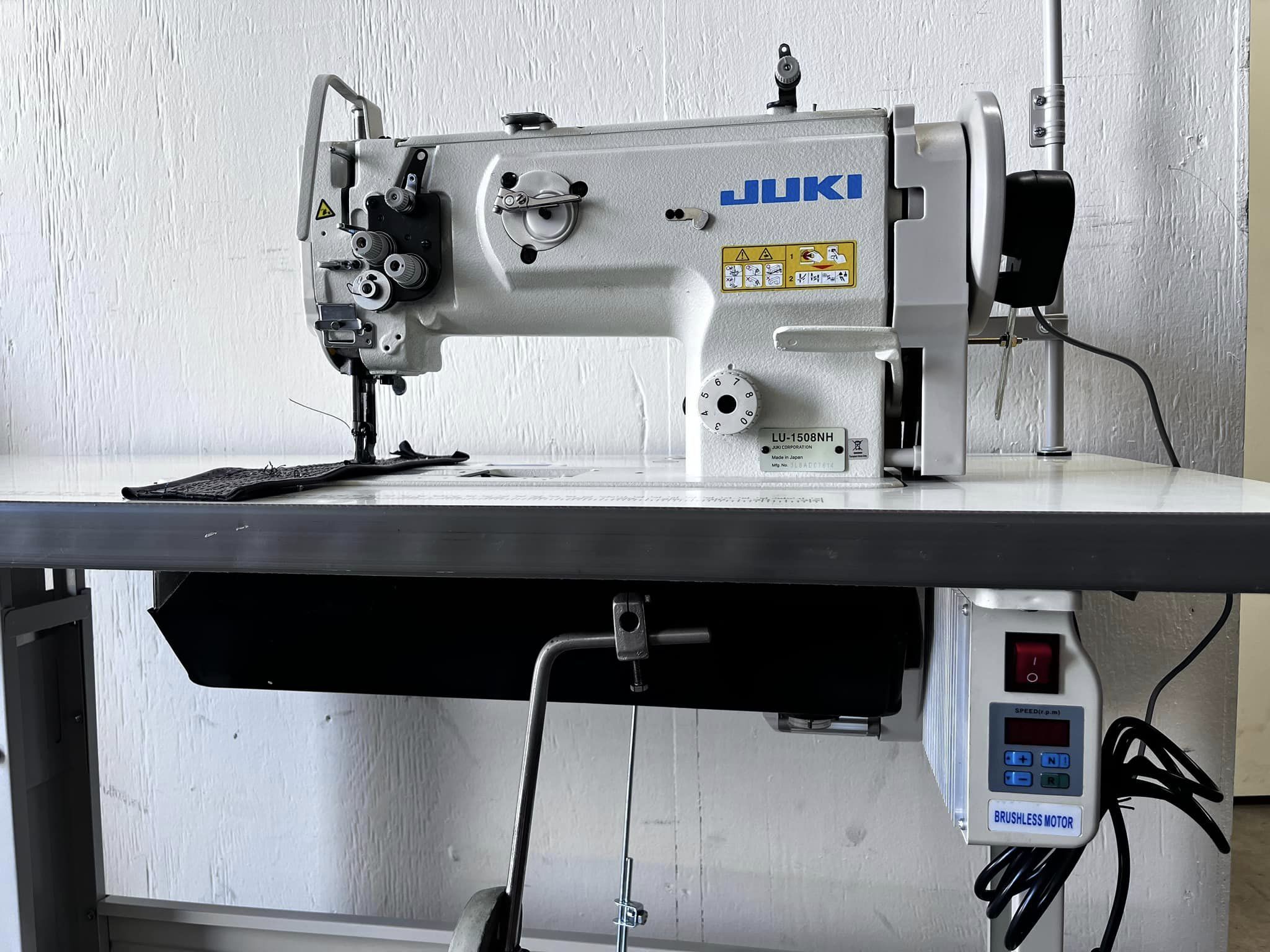 Cheap Used Japan Brand Jukis 1508 NH 1-needle Unison-feed Industrial Lockstitch Sewing Machine for Extra-heavy Weight Materials