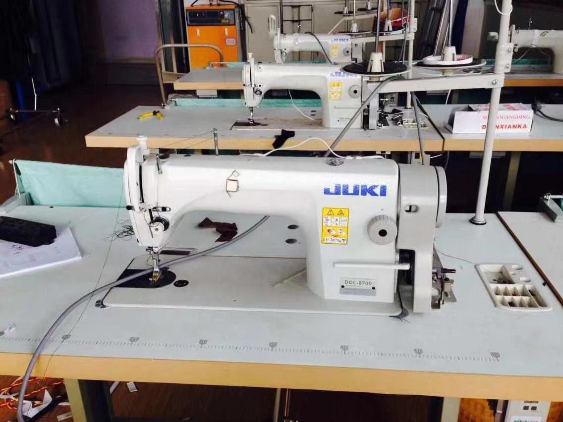 Original Jukis 8700 High Speed Straight Sewing Machine Single Needle 8700H Industrial Sewing Machine For Sewing Thick Materials