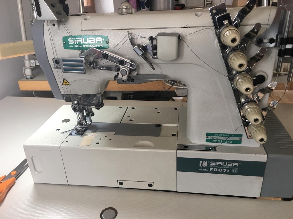 Super High Speed Used Chinese Siruba F007 Flatbed Interlock Sewing Machine for Underwear and Sportswear