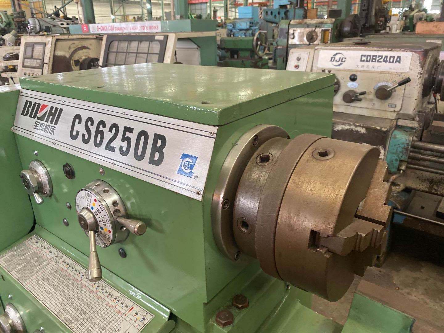 Used 6250 6150 Heavy Duty Lathe Machine China Supplier Lathe Machine Price Cue Repair Lathe 500*2000mm