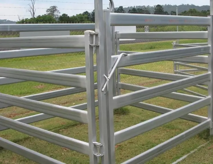 Wholesale bulk cheap pricing used high strength regular stable livestock cattle yard metal fences panels for sale