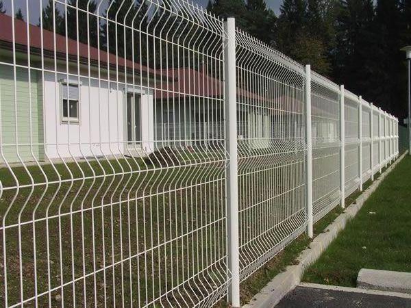 Metal PVC Coated 3d V Bending Welded Wire Mesh Fence Panel Curved Fence for Garden Fencing