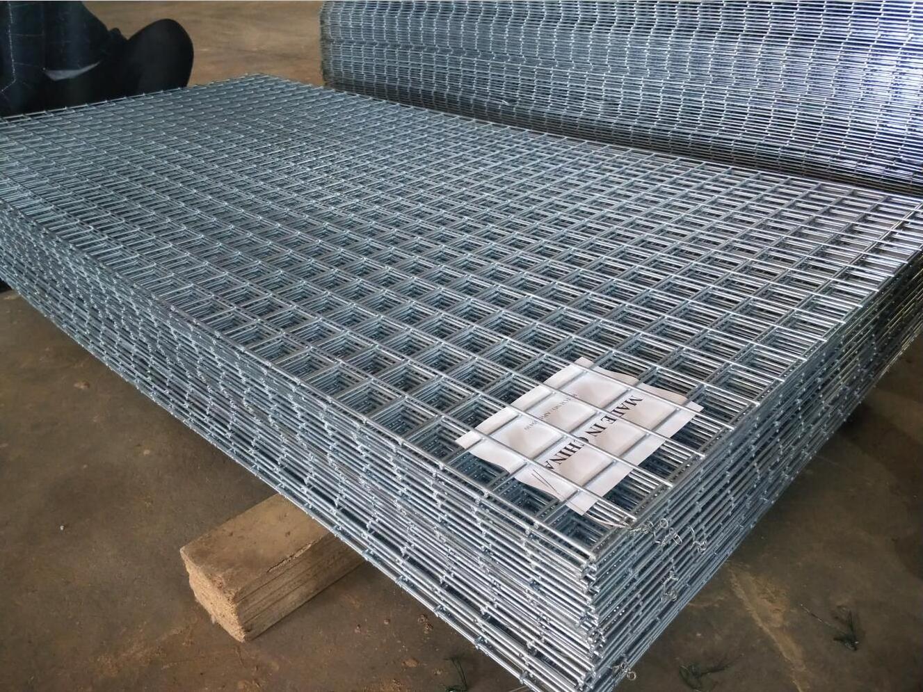 Hot Dipped Galvanized Welded Wire Fencing Welded Wire Mesh Panel