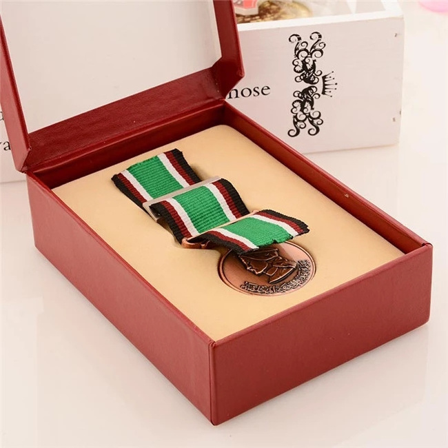 Personalized Antique metal medal with ribbon and gift packing box sports medal souvenir