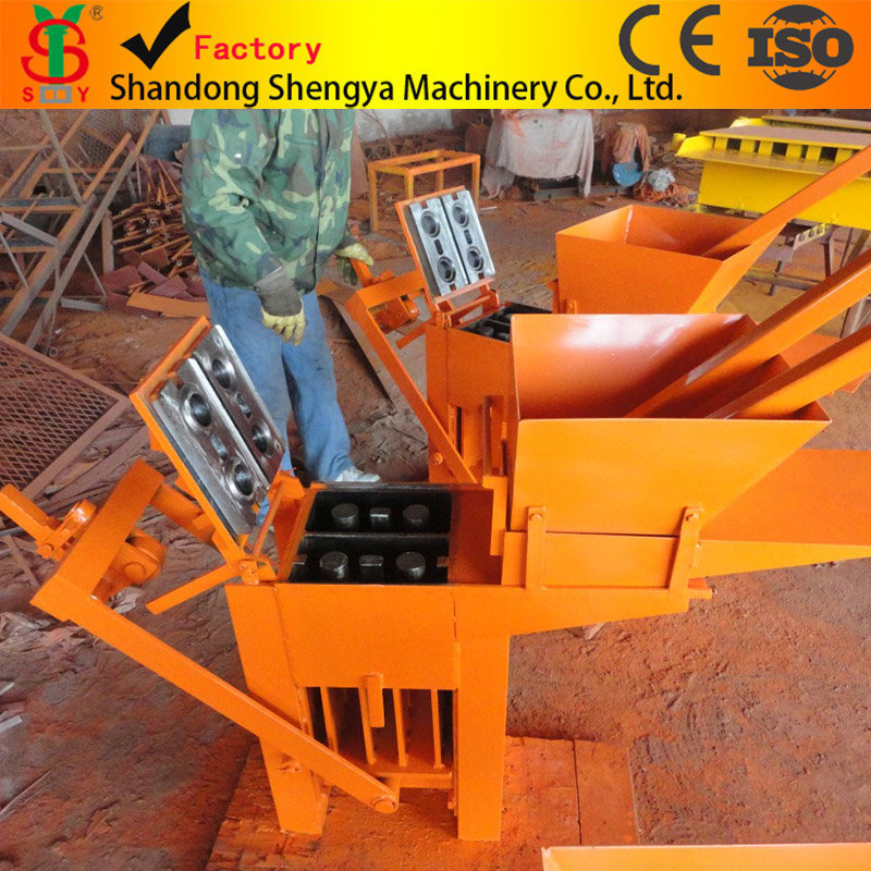 Advantage of QMR2-40 Compressed Earth Brick Press,hand press brick maker machine soil cement interlock brick making machine