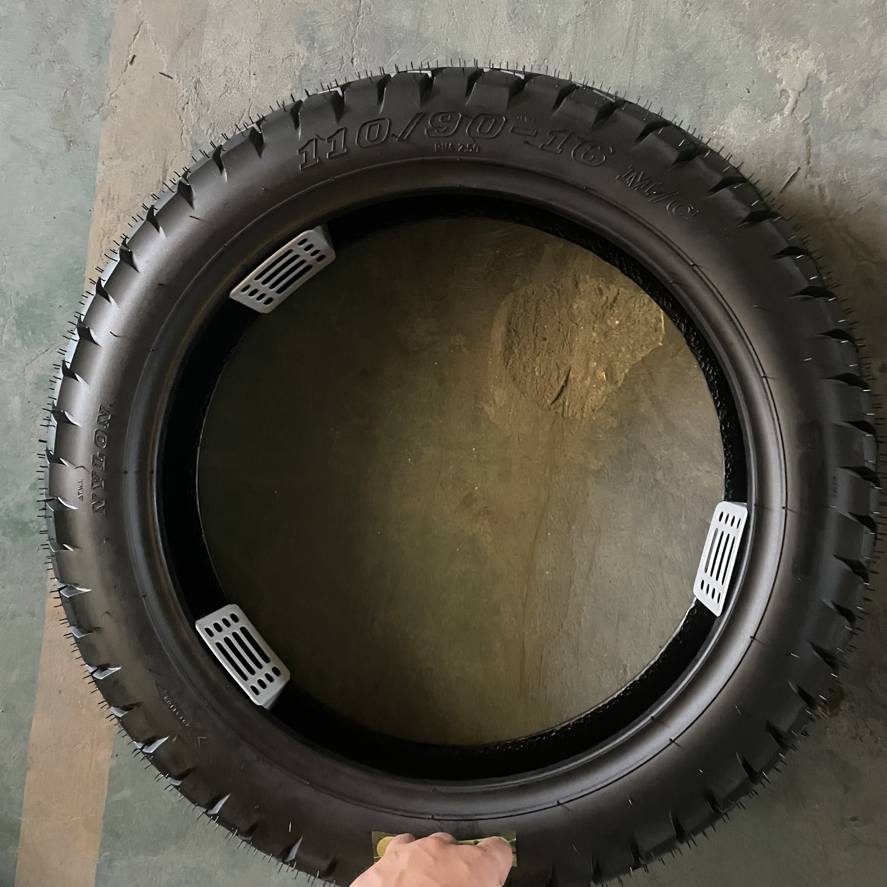 motorcycle tires 110/90-16 100/90-16 for motorcycle sale wholesale