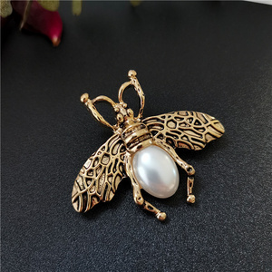 Wholesale Fashion Jewelry Stainless Steel Women Inspired Luxury Designer Brooches Designer Brooches And Pins Women