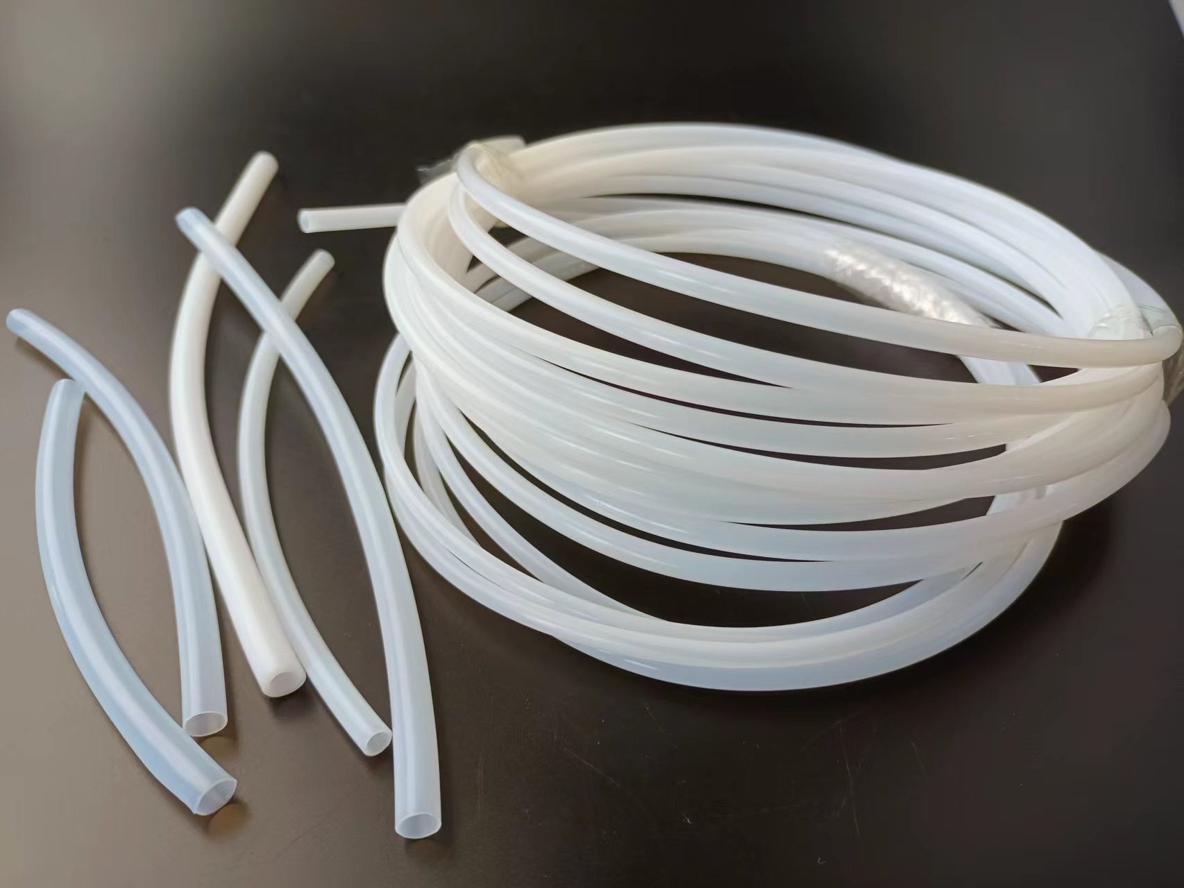 heat resistant high pressure white Black pure ptfe flexible hose 10mm ptfe plastic micro capillary tube