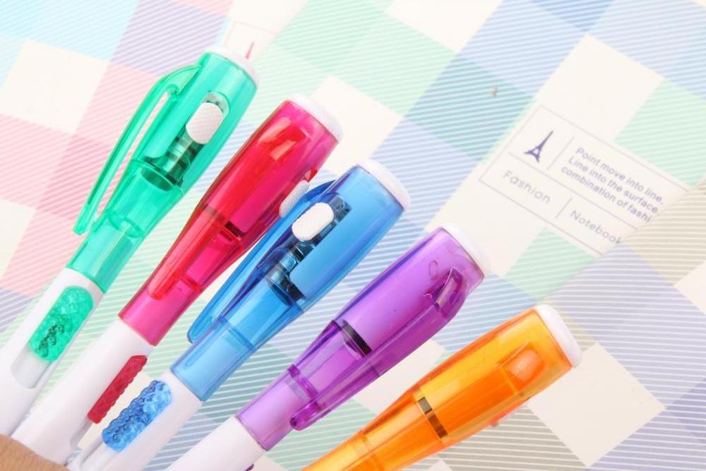 High Quality Creative Stationery New Strange With Led Flashlight Multi-Purpose Ballpoint Pens